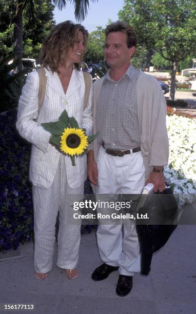 Actress Farrah Forke and actor Peter Scolari attend CBS TV Summer Press Tour on July 24, 1995 at the Ritz Carlton Hotel in Pasadena, California.