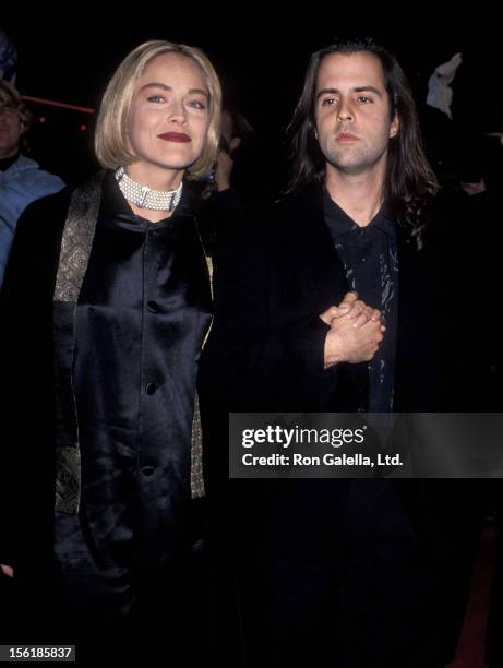 Actress Sharon Stone and boyfriend Christopher Peters attend the 'Dracula' Hollywood Premiere on November 10, 1992 at Mann's Chinese Theatre in...