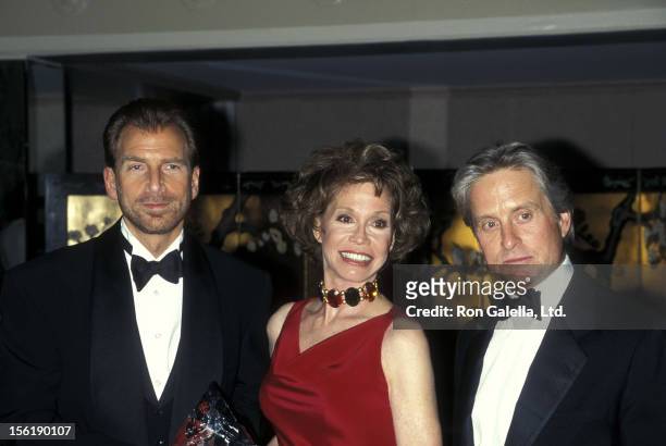 Businessman Edgar Bronfman, Jr., actress Mary Tyler Moore and actor Michael Douglas attend the Juvenile Diabetes Research Foundation International...