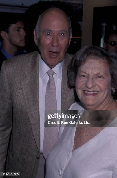 Actor Carl Reiner and wife Estelle Reiner attend the premiere of 'Mickey Blue Eyes' on August 17, 1999 at Mann Bruin Theater in Westwood, California.