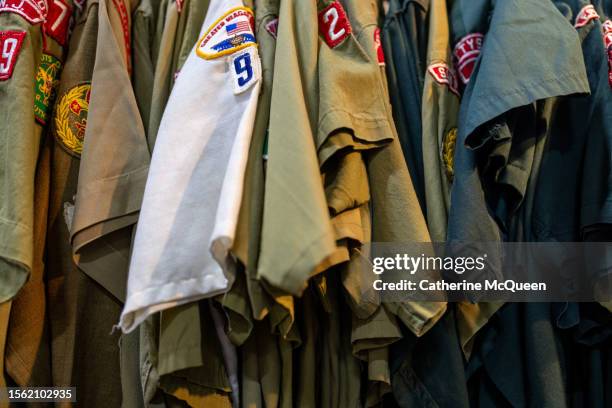 vintage scouting shirts at antique flea market - boy scouts of america 個照片及圖片檔