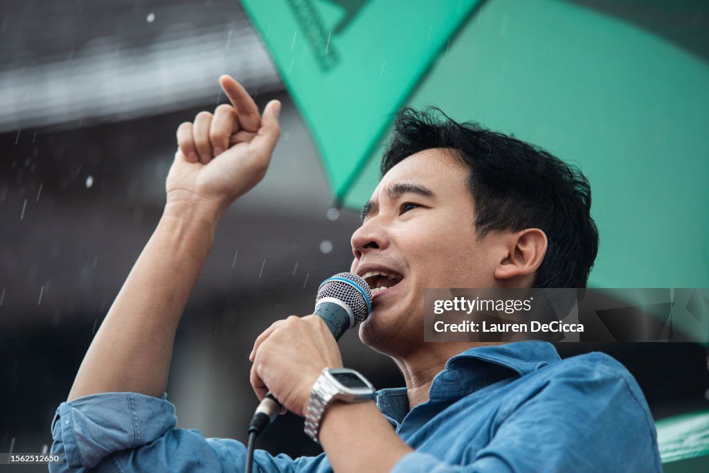 Move Forward Party Leader Pita Greets Supporters At The Beach