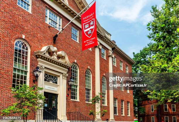 lehman hall - harvard yard - harvard university - cambridge massachusetts - ivy league bildbanksfoton och bilder