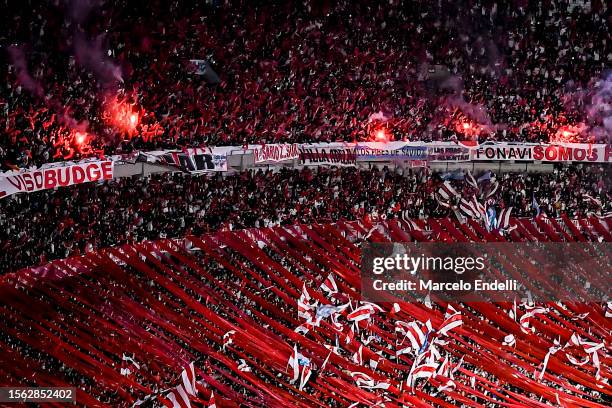 Fans of River Plate cheer for their team prior the match between River Plate and Racing as part of Liga Profesional 2023 at Estadio M·s Monumental...