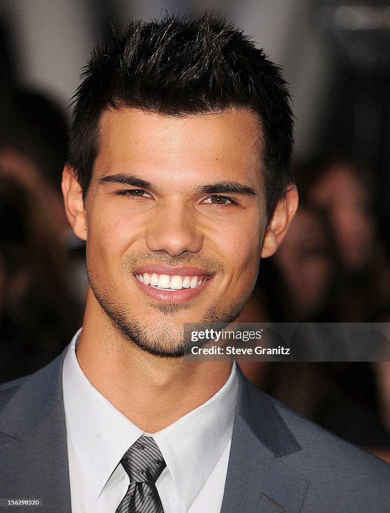 "The Twilight Saga: Breaking Dawn - Part 2" Los Angeles Premiere - Arrivals