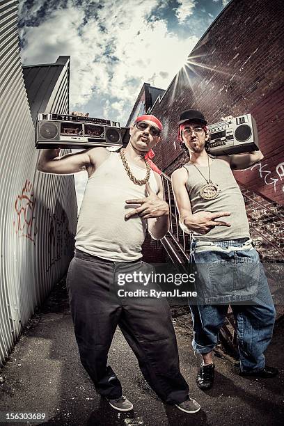 gangstas com boomboxes - gangsta rap - fotografias e filmes do acervo