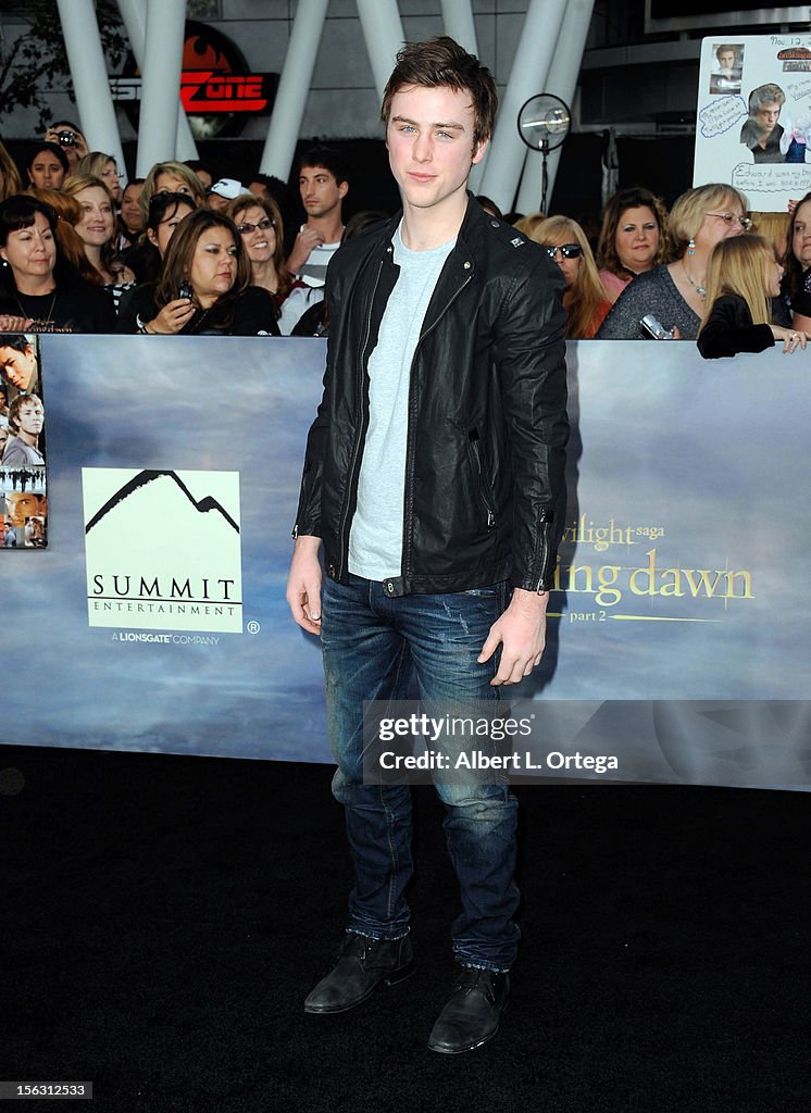 Premiere Of  Summit Entertainment's "The Twilight Saga: Breaking Dawn - Part 2" - Arrivals