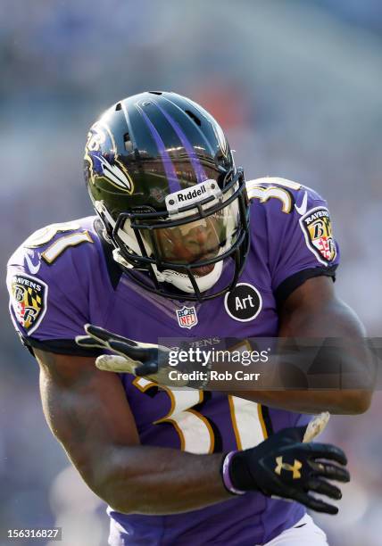 Strong safety Bernard Pollard of the Baltimore Ravens celebrates a play against the Oakland Raiders at M&T Bank Stadium on November 11, 2012 in...