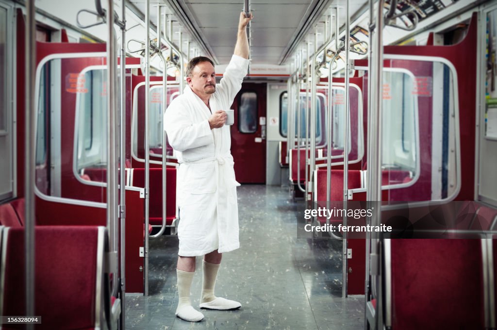 Tôt sur le train de banlieue
