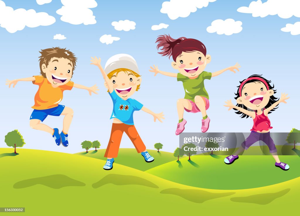 Crianças felizes pulando na fazenda