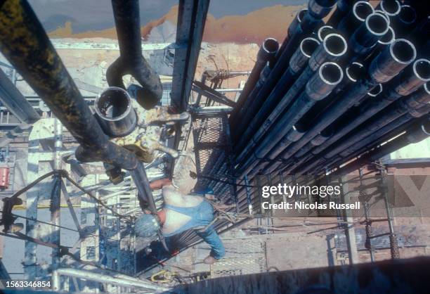 Man Riding On Rigs 738 Texas Oil Rigs Stock Photos, High-Res Pictures, and Images - Getty ...