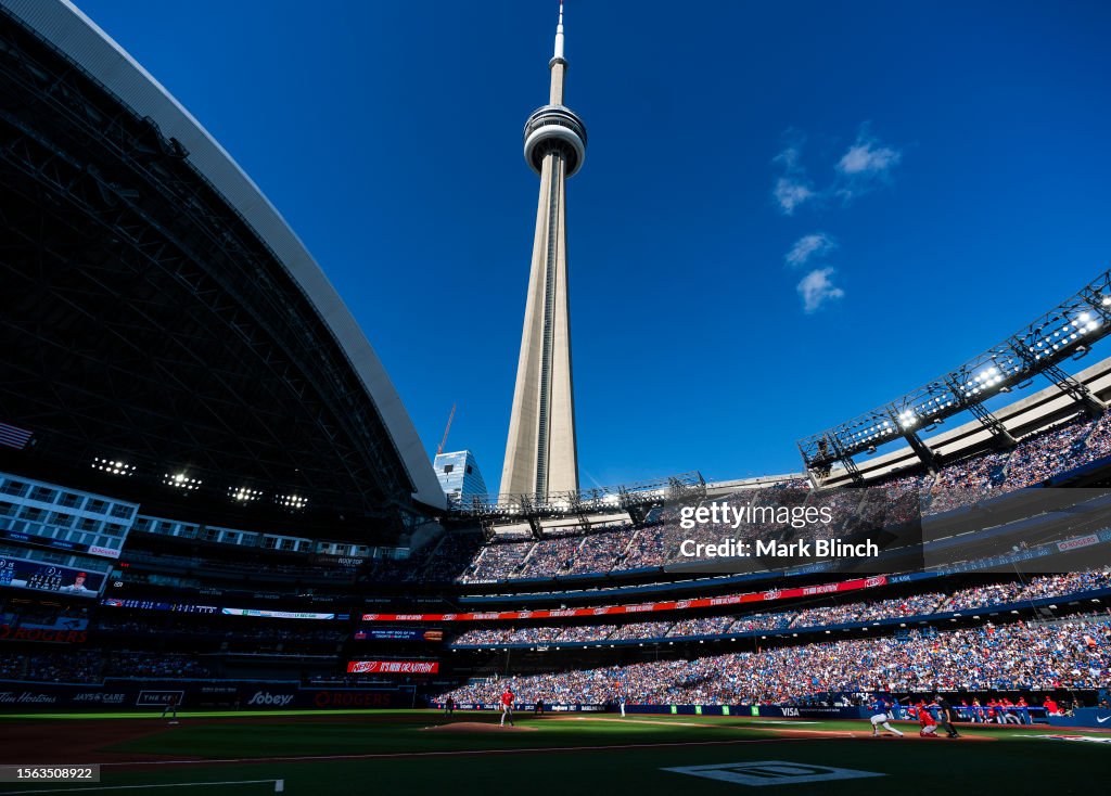Los Angeles Angels v Toronto Blue Jays