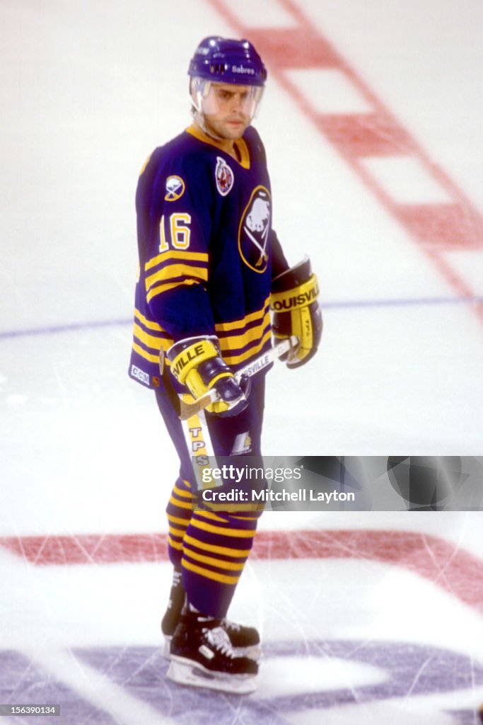 Buffalo Sabres v Washington Capitals