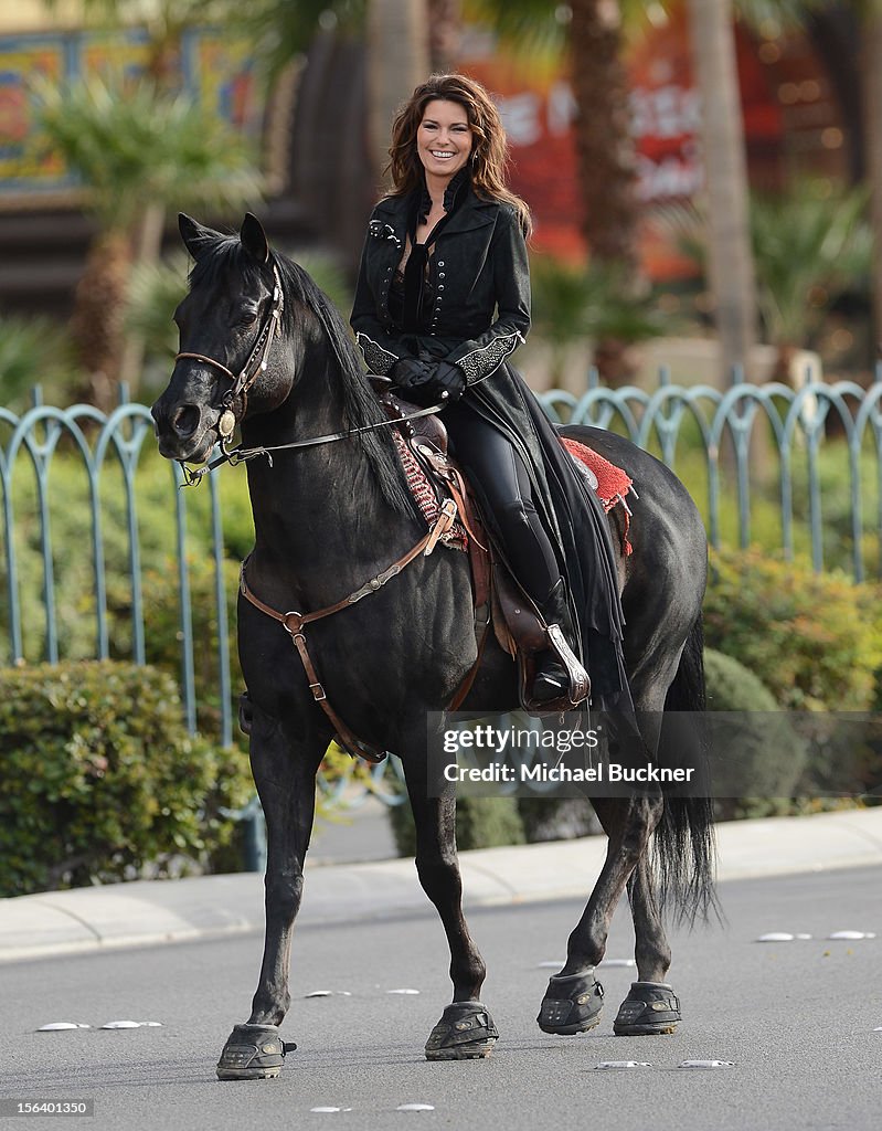 Las Vegas Strip Closes As Horse Stampede Welcomes Shania Twain's Arrival To The Colosseum At Caesars Palace