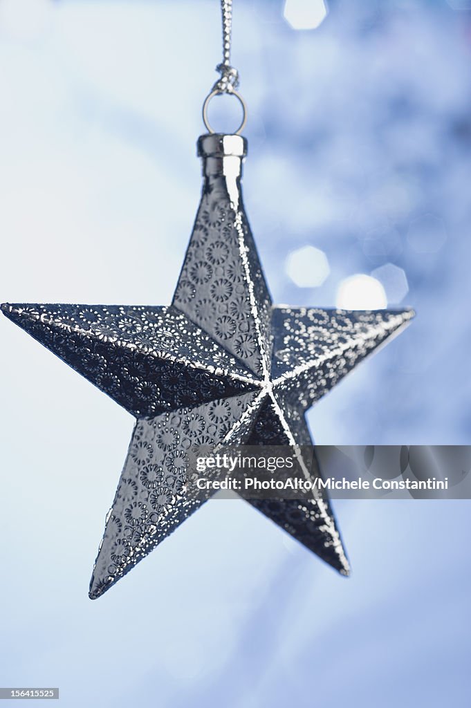 Star-shaped Christmas ornament