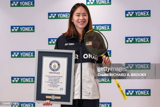 Clermont-Ferrand Sports Manager Aims for Badminton World Record for Longest Continuous Game Clermont-Ferrand Sports Manager Aims for Badminton World Record for Longest Continuous Game