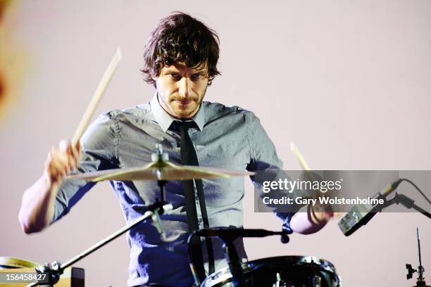 Gotye performs on stage at Manchester Apollo on November 15, 2012 in Manchester, United Kingdom.