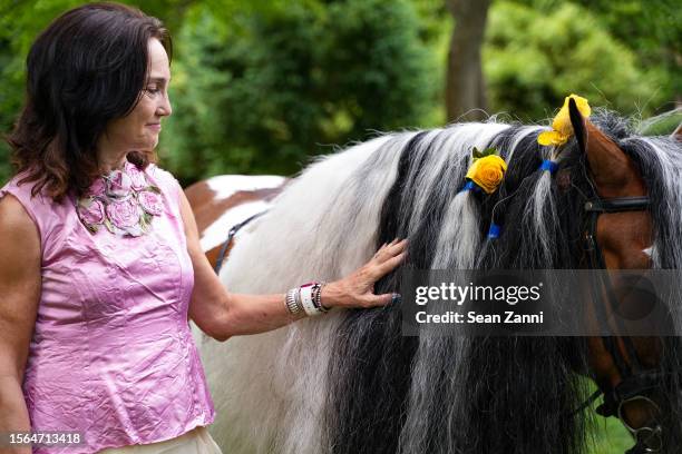 142 Barratt Carrie Rebora Stock Photos, HighRes Pictures, and Images