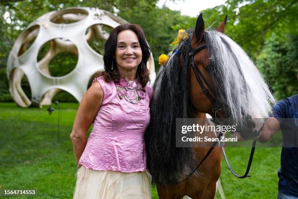 142 Barratt Carrie Rebora Stock Photos, HighRes Pictures, and Images