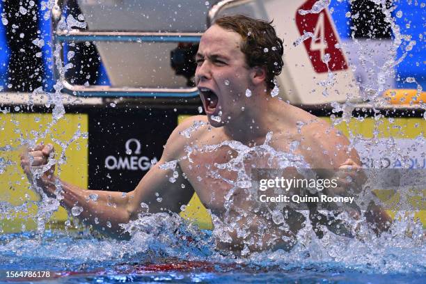 Sam Short Fotografías e imágenes de stock - Getty Images
