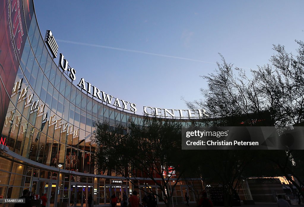 Chicago Bulls v Phoenix Suns