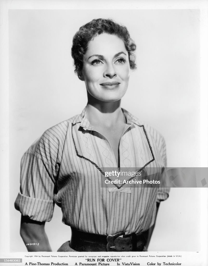 Viveca Lindfors In 'Run For Cover'