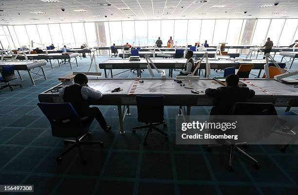 Dtc Sorting 82 photos et images haute résolution de Dtc Botswana - Getty Images