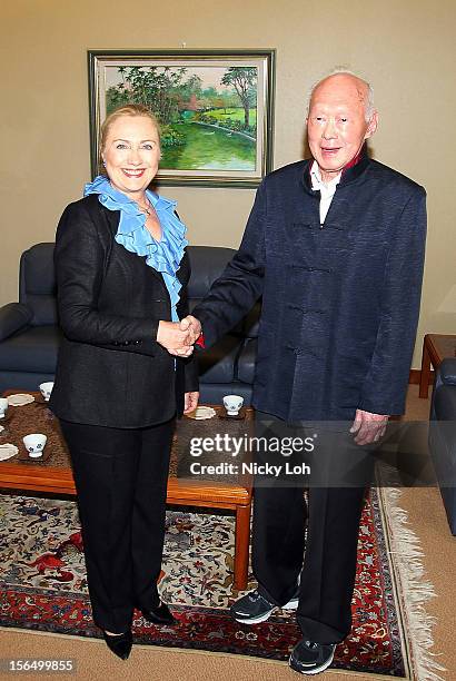 Secretary of State Hillary Clinton meets with Singapore's Minister Mentor Lee Kuan Yew at the Istana on November 16, 2012 in Singapore. Secretary...
