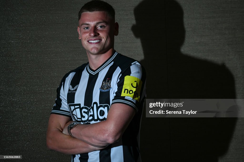 Harvey Barnes Signs for Newcastle United