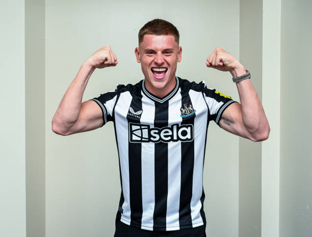 Harvey Barnes poses for photos after signing for Newcastle United at Ritz Carlton Hotel on July 22, 2023 in Philadelphia, Pennsylvania.