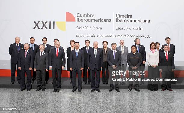 Foreign Affairs Ministers pose for a group picture at the XXII Ibero-American Summit at Congress Palace on November 16, 2012 in Cadiz, Spain. The...
