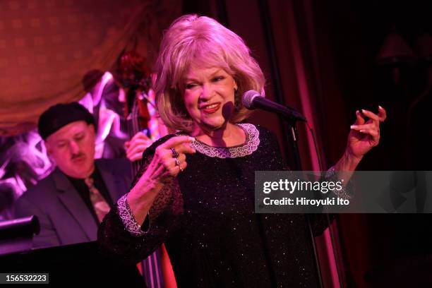 Shirley Raney Sue Raney Photos and Premium High Res Pictures - Getty Images