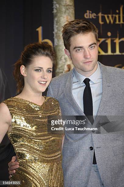 Kristen Stewart and Robert Pattinson attend the 'Twilight Saga: Breaking Dawn Part 2' Germany Premiere at CineStar on November 16, 2012 in Berlin,...