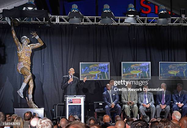 Los Angeles Lakers legend Kareem Abdul-Jabbar speaks after unveiling a statue of himself at Staples Center before the Lakers take on the Phoenix Suns...