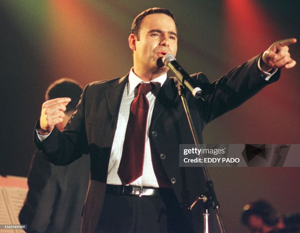 Assi Al Rack Lebanese singer Assi al-Hallani performs at Dubai's World Trade... News ...
