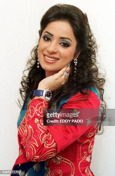 Emirati singer Fatima poses for a picture prior to her show at the World Trade Center during the Dubai Shopping Festival 14 March 2001