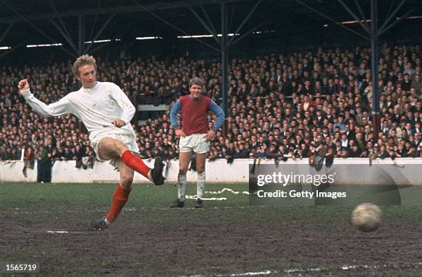 Denis Law of Manchester United takes a penalty during a match against West Ham United at Upton Park in London. \ Mandatory Credit: Allsport UK...