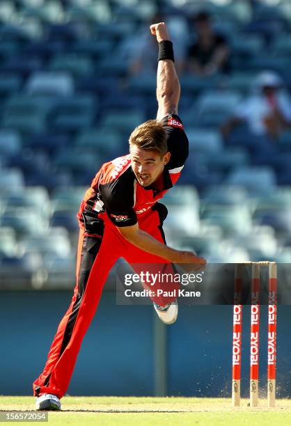 Kane Richardson of the Redbacks bowls during the Ryobi Cup One Day match between the Western Australia Warriors and the South Australian Redbacks at...