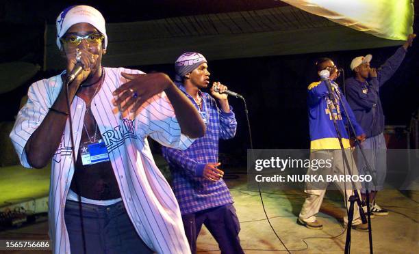 Cuba's Rappers 80 Havana Barrio Stock Photos, High-Res Pictures, and Images - Getty Images