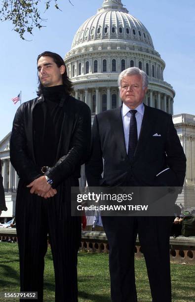 Backstreet Boy Kevin Richardson lends his celebrity to a press conference at the US Capitol 4 April 2001 with US Senator Edward Kennedy , US...