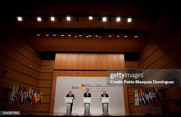 President of Panama Ricardo Martinelli, President of Spain Mariano Rajoy and Secretary-General of the Ibero-American Secretariat Enrique Iglesias...