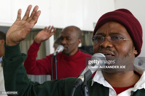 Joseph Shabalala , the legendary founder of the South African a capella Zulu group Ladysmith Black Mambazo, sings during a rehearsal 31 July 2002 in...