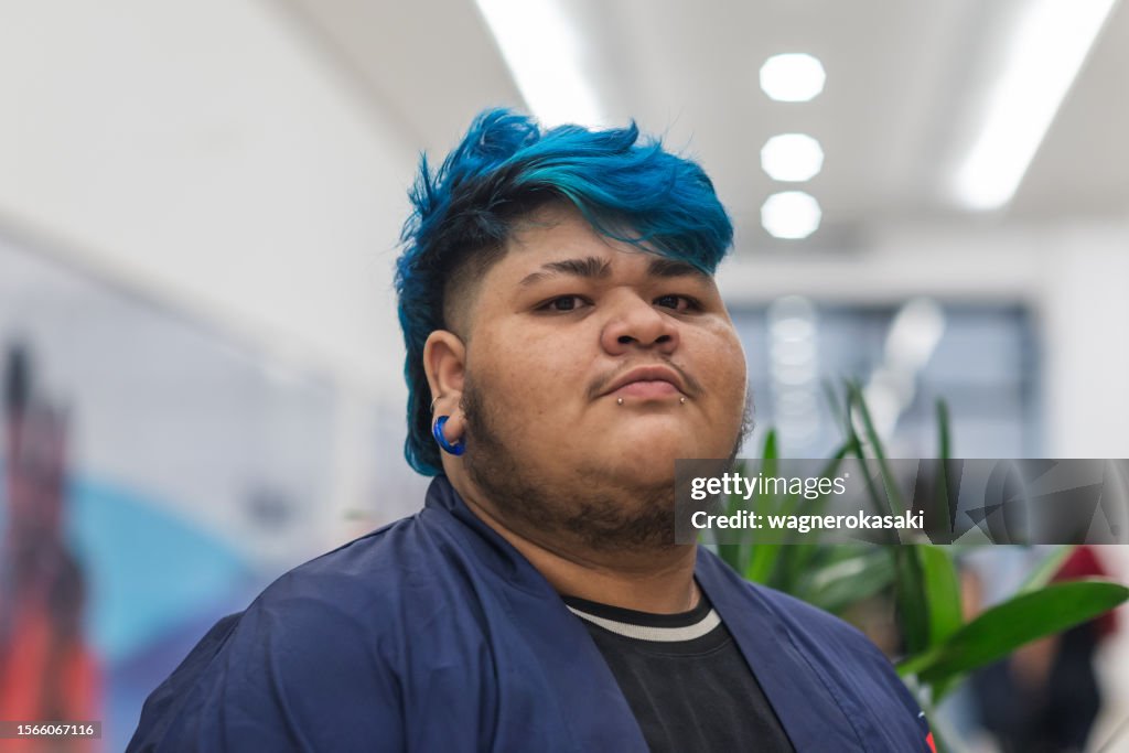 Porträt eines Transgender-Mannes