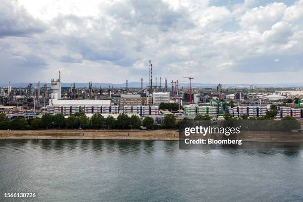 Basf In Germany 2,499 Basf Chemical Stock Photos, High-Res Pictures, and Images - Getty ...