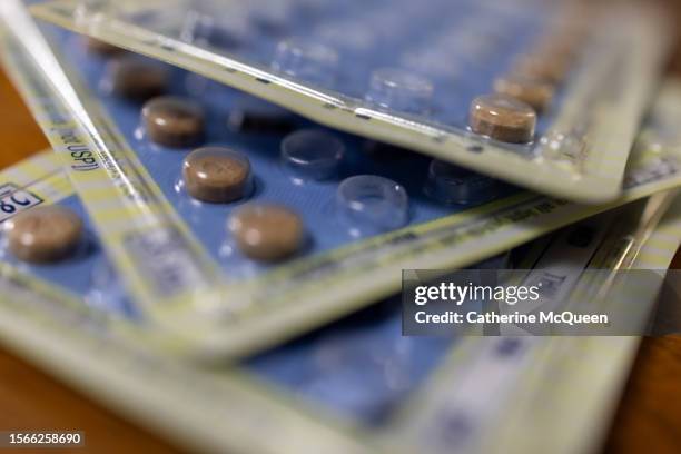 birth control packs - contraceptive patch foto e immagini stock