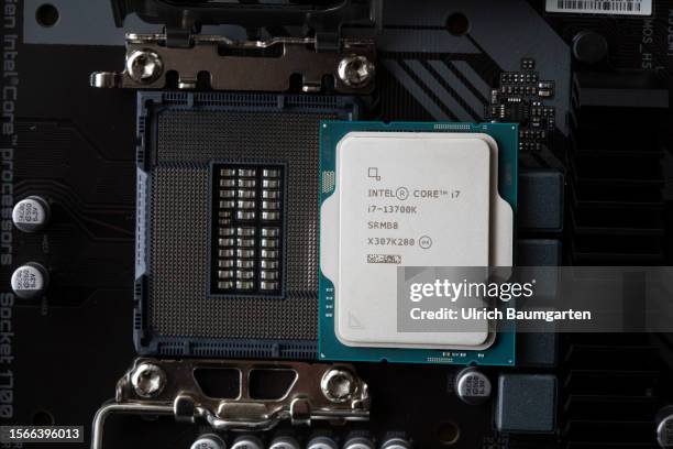 Processor Icore Computer Intel Core Photos and Premium High Res Pictures - Getty Images