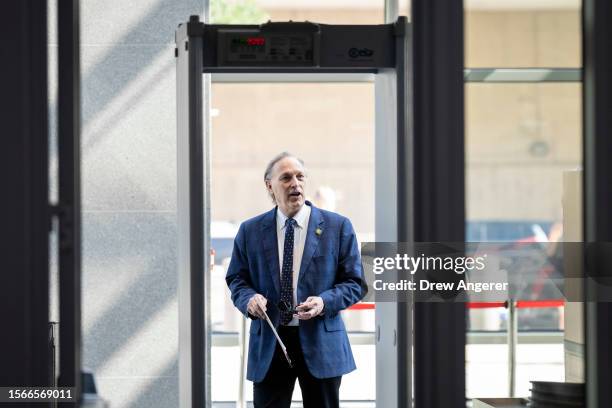 Devon Testify 49 Devon Archer Photos & High Res Pictures - Getty Images