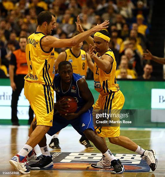 216 Dashaun Wood Photos & High Res Pictures Getty Images