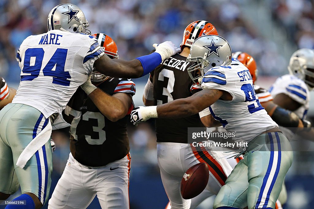 Cleveland Bowns v Dallas Cowboys