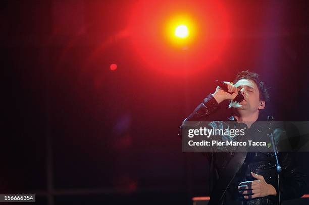 Matt Bellamy of Muse performs on stage during 'Che Tempo Che Fa' Italian TV Show on November 18, 2012 in Milan, Italy.